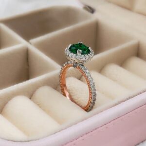 Greenish round ring - Image 2