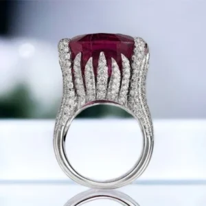 Reddish cathedral ring - Image 1