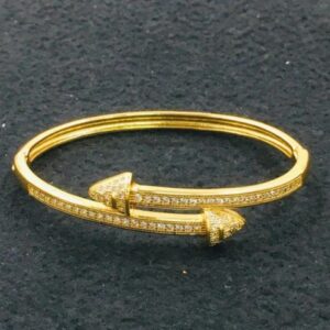 Double arrow hand bracelet - Image 2