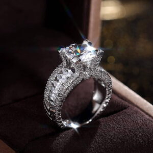 Cathedral ring - Image 1