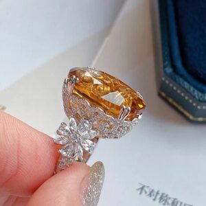 Oval flower ring - Image 1