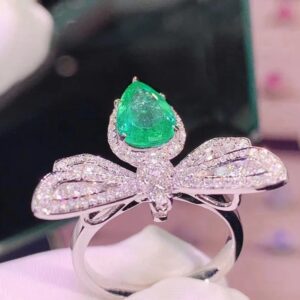 Greenish tear butterfly ring - Image 1