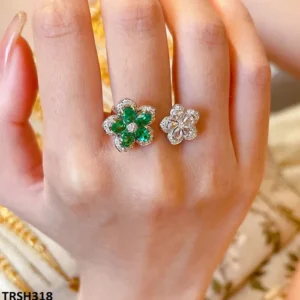 Emerald white flower ring - Image 2