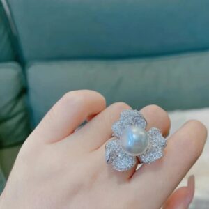 Pearl flower ring - Image 1
