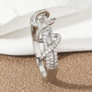 Curved Ring - Image 1