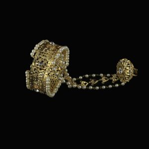 Safis - Image 1