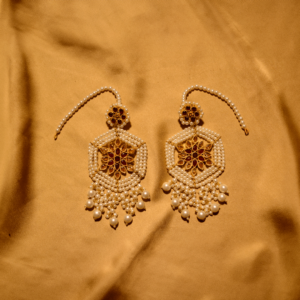 Noor - Image 1
