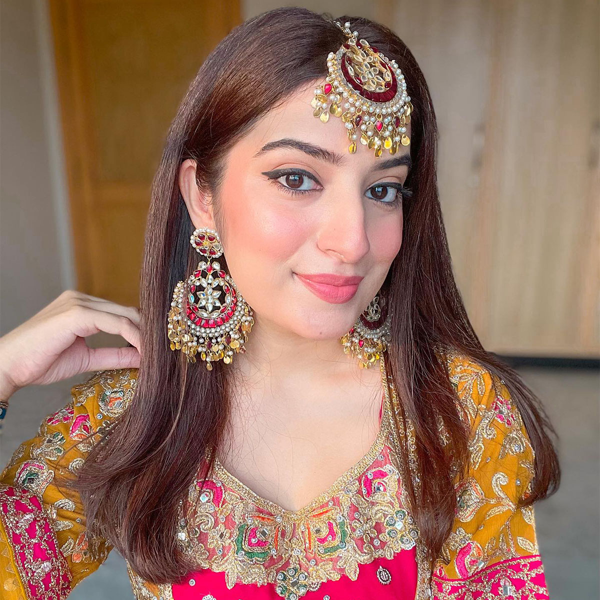 1_0052_Aimen Hussain-Bahara