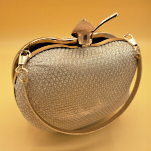 Golden apple - Image 2