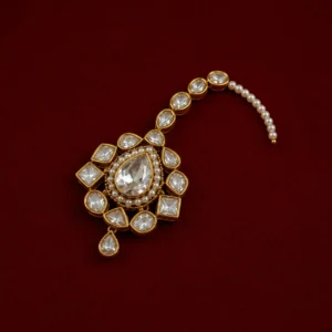 Sonari earrings and bindia - Image 3