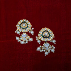 Kaya kundan earrings