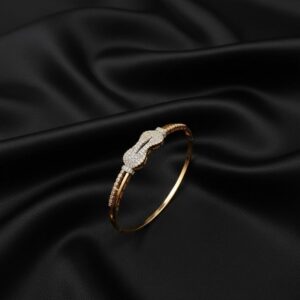 Crest Ring Silver Stons