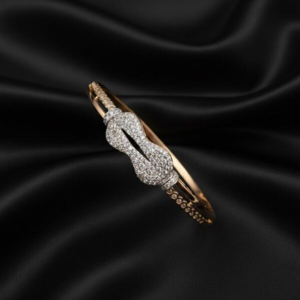 Crest Ring Silver Stons Gold Plated