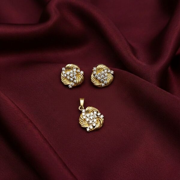Flos Earrings Bindi