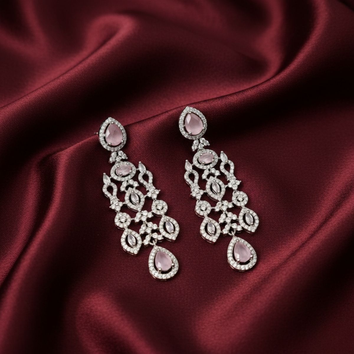 Grata Earrings Set