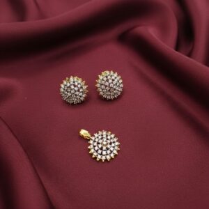 Vita Earrings Studs Gold Plated